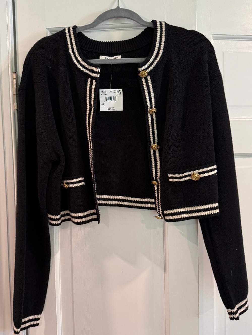 American Eagle Cropped Cardigan Medium NWT